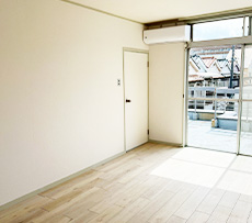 302号室8.0帖